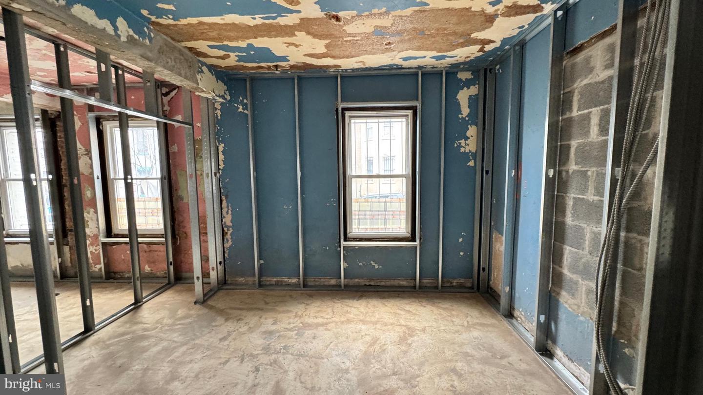 1745 KALORAMA RD NW #101, WASHINGTON, District Of Columbia 20009, ,Residential,For sale,1745 KALORAMA RD NW #101,DCDC2198222 MLS # DCDC2198222