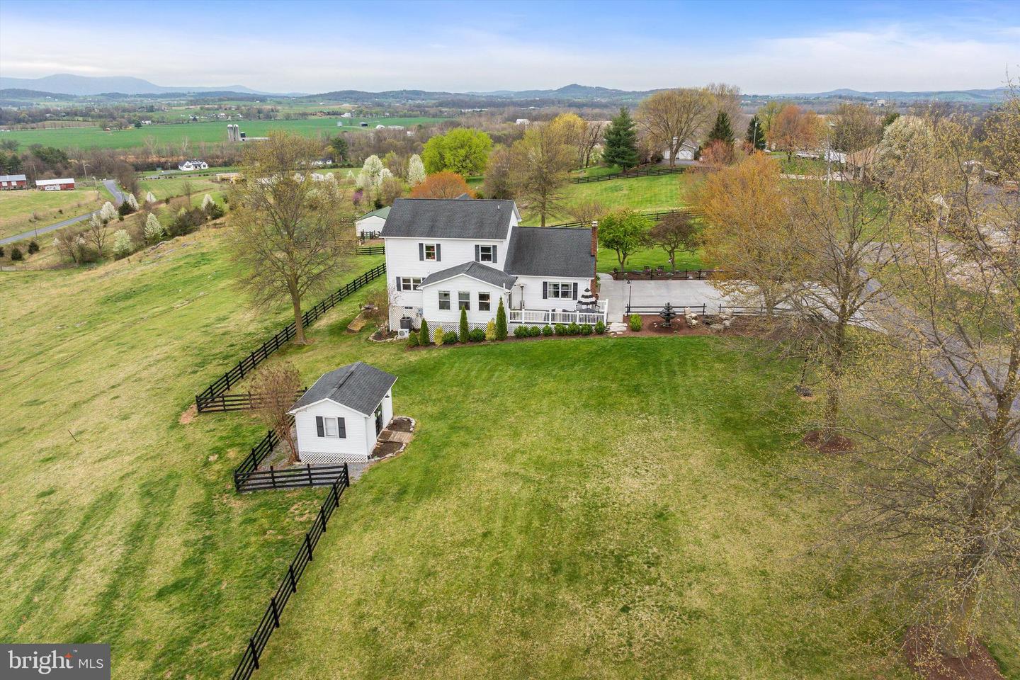 17150 TIMBERVIEW DR, TIMBERVILLE, Virginia 22853, 4 Bedrooms Bedrooms, ,4 BathroomsBathrooms,Residential,For sale,17150 TIMBERVIEW DR,VARO2002256 MLS # VARO2002256