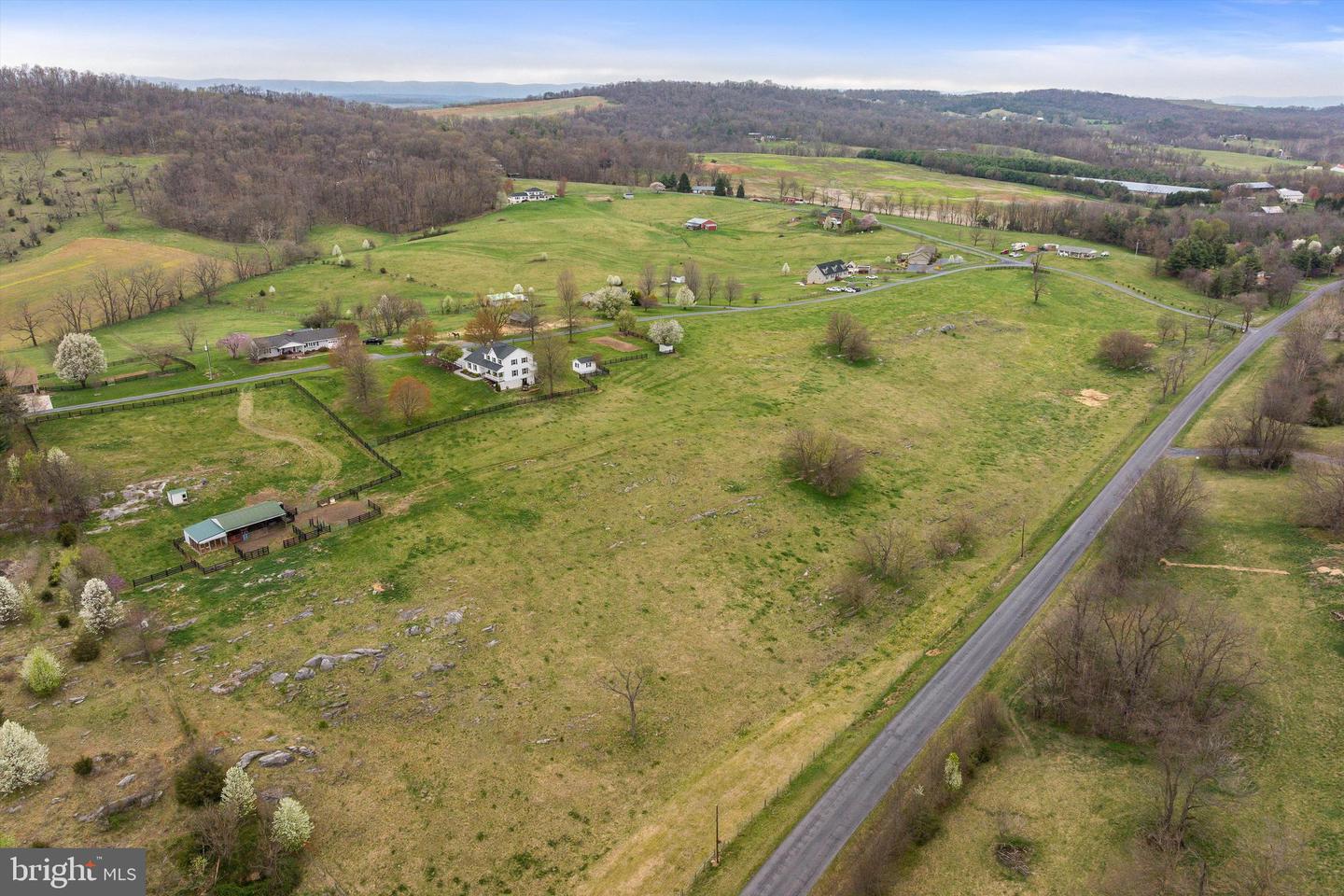 17150 TIMBERVIEW DR, TIMBERVILLE, Virginia 22853, 4 Bedrooms Bedrooms, ,4 BathroomsBathrooms,Residential,For sale,17150 TIMBERVIEW DR,VARO2002256 MLS # VARO2002256
