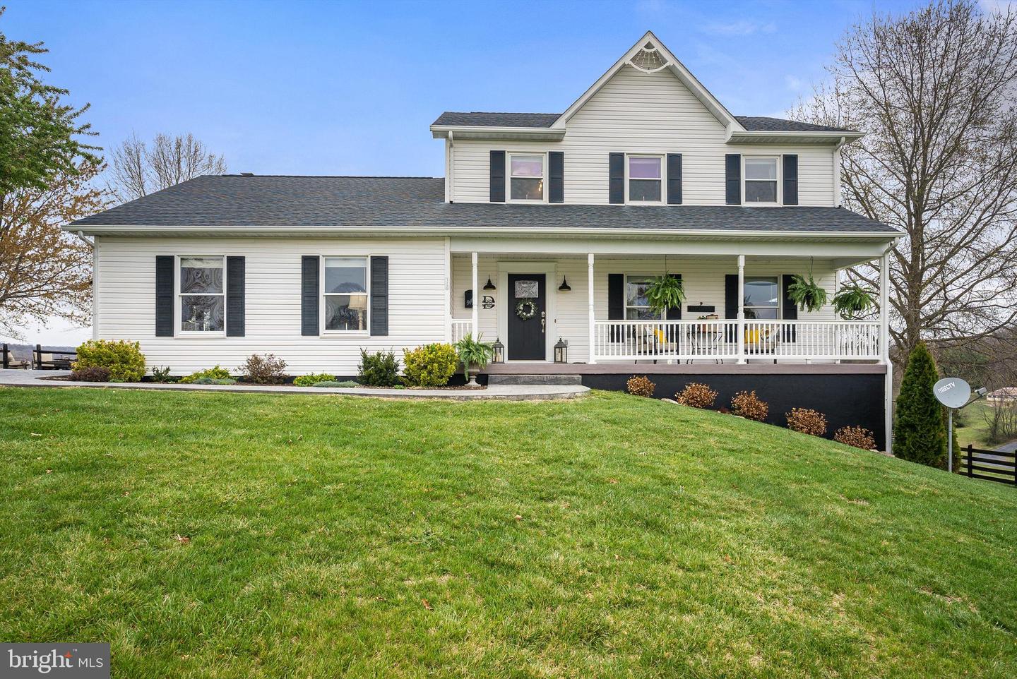 17150 TIMBERVIEW DR, TIMBERVILLE, Virginia 22853, 4 Bedrooms Bedrooms, ,4 BathroomsBathrooms,Residential,For sale,17150 TIMBERVIEW DR,VARO2002256 MLS # VARO2002256
