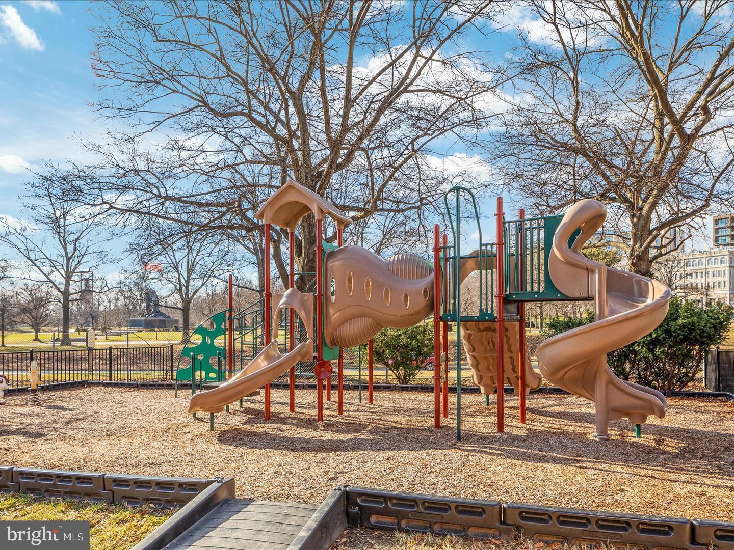 1021 ARLINGTON BLVD #237, ARLINGTON, Virginia 22209, ,1 BathroomBathrooms,Residential,For sale,1021 ARLINGTON BLVD #237,VAAR2056816 MLS # VAAR2056816