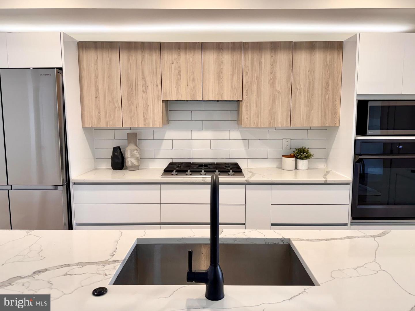 310 S ALFRED ST, ALEXANDRIA, Virginia 22314, 4 Bedrooms Bedrooms, ,3 BathroomsBathrooms,Residential,For sale,310 S ALFRED ST,VAAX2044786 MLS # VAAX2044786