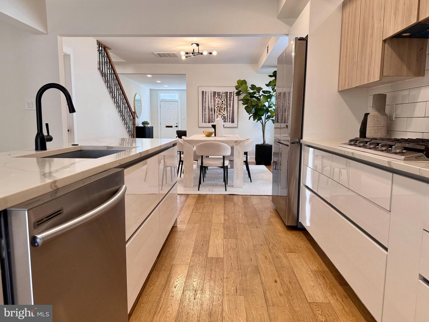 310 S ALFRED ST, ALEXANDRIA, Virginia 22314, 4 Bedrooms Bedrooms, ,3 BathroomsBathrooms,Residential,For sale,310 S ALFRED ST,VAAX2044786 MLS # VAAX2044786