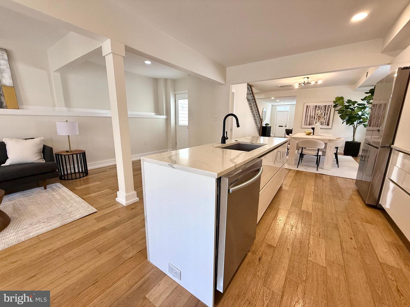 310 S ALFRED ST, ALEXANDRIA, Virginia 22314, 4 Bedrooms Bedrooms, ,3 BathroomsBathrooms,Residential,For sale,310 S ALFRED ST,VAAX2044786 MLS # VAAX2044786