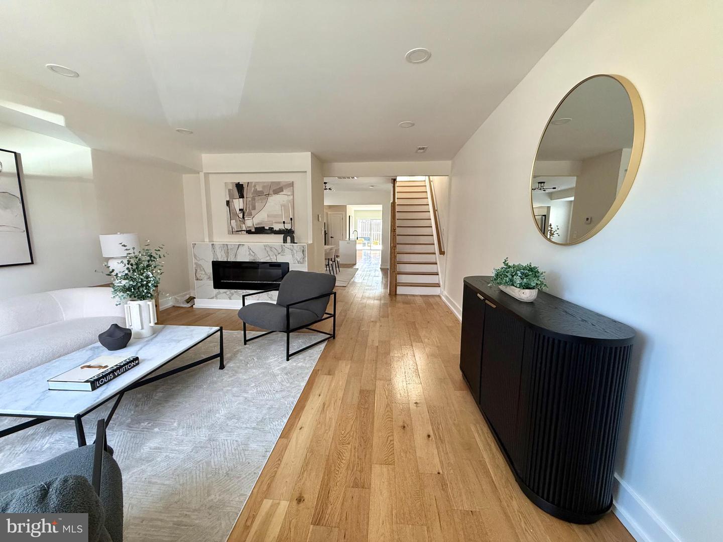 310 S ALFRED ST, ALEXANDRIA, Virginia 22314, 4 Bedrooms Bedrooms, ,3 BathroomsBathrooms,Residential,For sale,310 S ALFRED ST,VAAX2044786 MLS # VAAX2044786