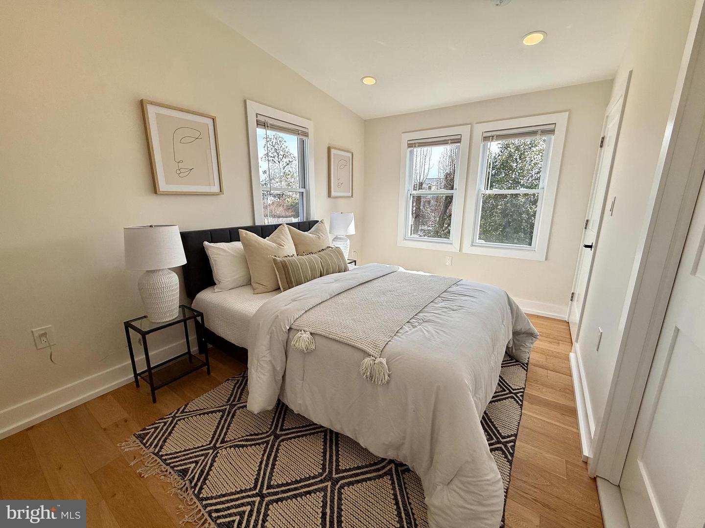 310 S ALFRED ST, ALEXANDRIA, Virginia 22314, 4 Bedrooms Bedrooms, ,3 BathroomsBathrooms,Residential,For sale,310 S ALFRED ST,VAAX2044786 MLS # VAAX2044786