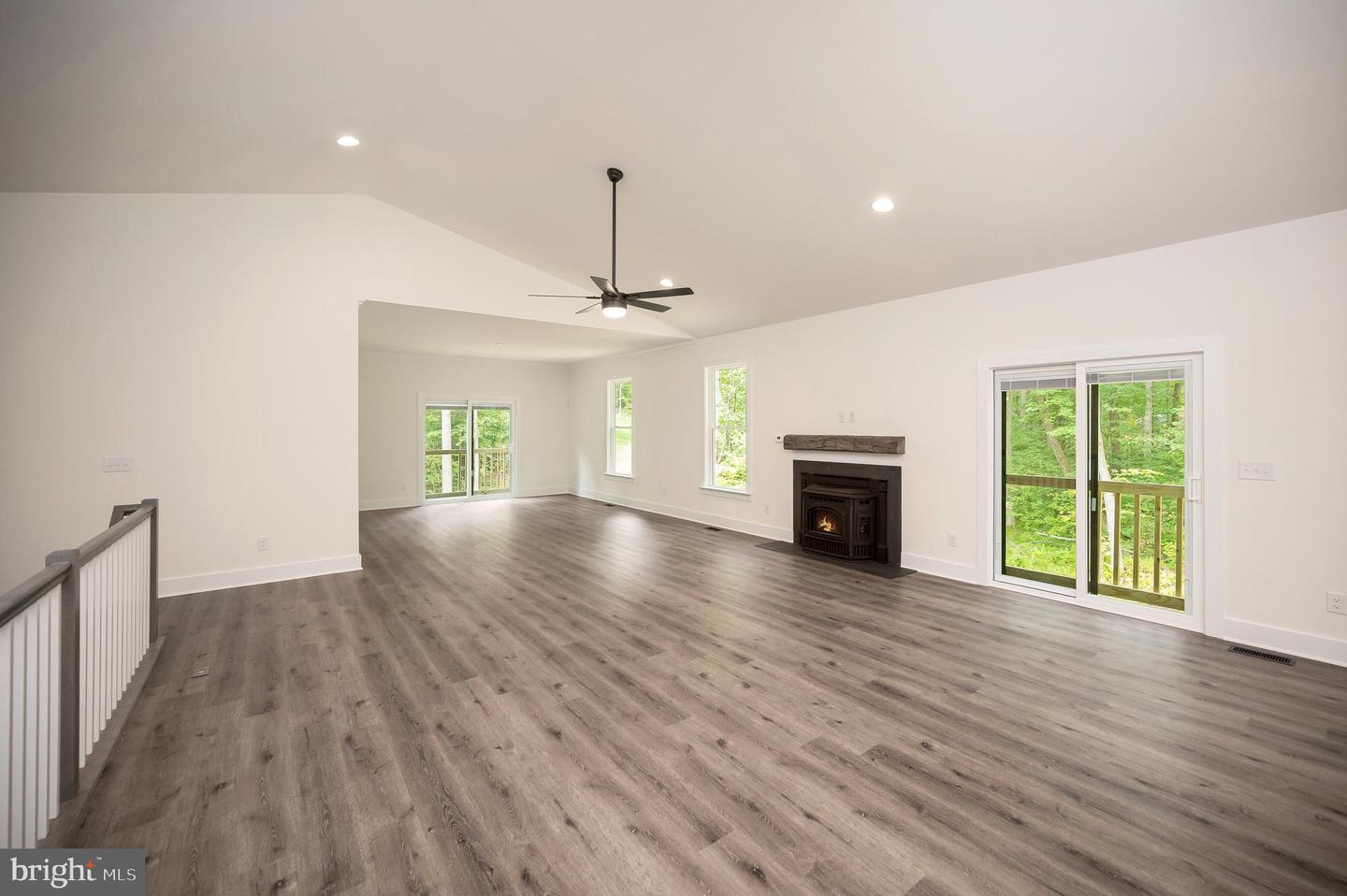 9343 TROY DR, NOKESVILLE, Virginia 20181, 4 Bedrooms Bedrooms, ,3 BathroomsBathrooms,Residential,For sale,9343 TROY DR,VAPW2093530 MLS # VAPW2093530