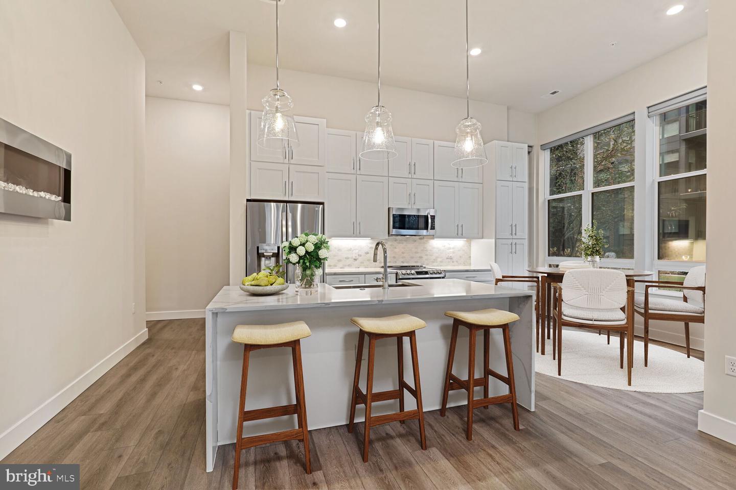 1761 OLD MEADOW RD #104, MCLEAN, Virginia 22102, 2 Bedrooms Bedrooms, ,2 BathroomsBathrooms,Residential,For sale,1761 OLD MEADOW RD #104,VAFX2237774 MLS # VAFX2237774