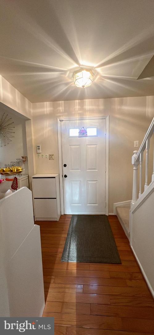 2935 MADEIRA CT, WOODBRIDGE, Virginia 22192, 3 Bedrooms Bedrooms, ,2 BathroomsBathrooms,Residential,For sale,2935 MADEIRA CT,VAPW2093534 MLS # VAPW2093534