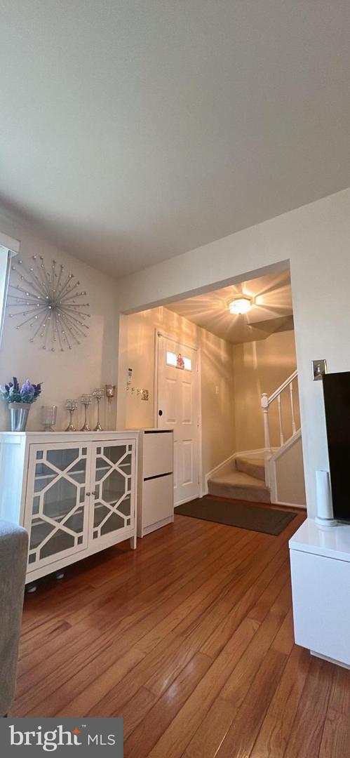 2935 MADEIRA CT, WOODBRIDGE, Virginia 22192, 3 Bedrooms Bedrooms, ,2 BathroomsBathrooms,Residential,For sale,2935 MADEIRA CT,VAPW2093534 MLS # VAPW2093534