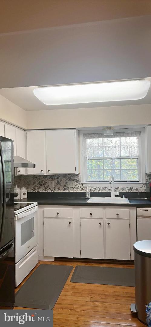 2935 MADEIRA CT, WOODBRIDGE, Virginia 22192, 3 Bedrooms Bedrooms, ,2 BathroomsBathrooms,Residential,For sale,2935 MADEIRA CT,VAPW2093534 MLS # VAPW2093534