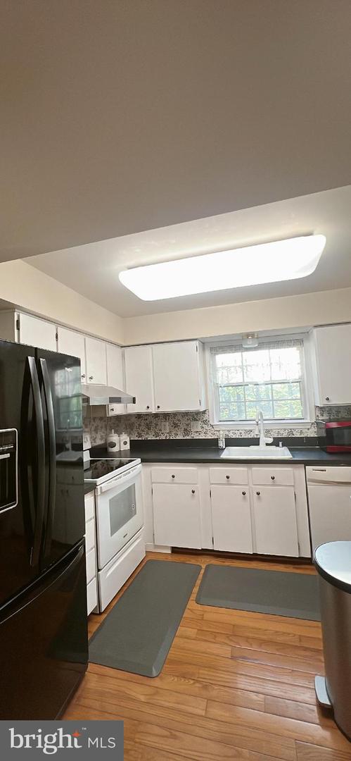 2935 MADEIRA CT, WOODBRIDGE, Virginia 22192, 3 Bedrooms Bedrooms, ,2 BathroomsBathrooms,Residential,For sale,2935 MADEIRA CT,VAPW2093534 MLS # VAPW2093534