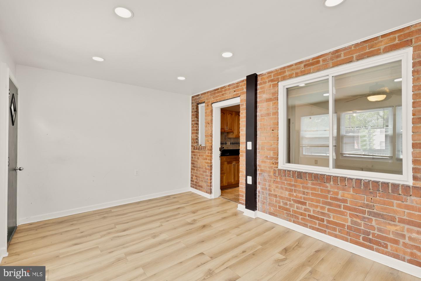 1419 DOWNING ST NE, WASHINGTON, District Of Columbia 20018, 4 Bedrooms Bedrooms, ,2 BathroomsBathrooms,Residential,For sale,1419 DOWNING ST NE,DCDC2198282 MLS # DCDC2198282