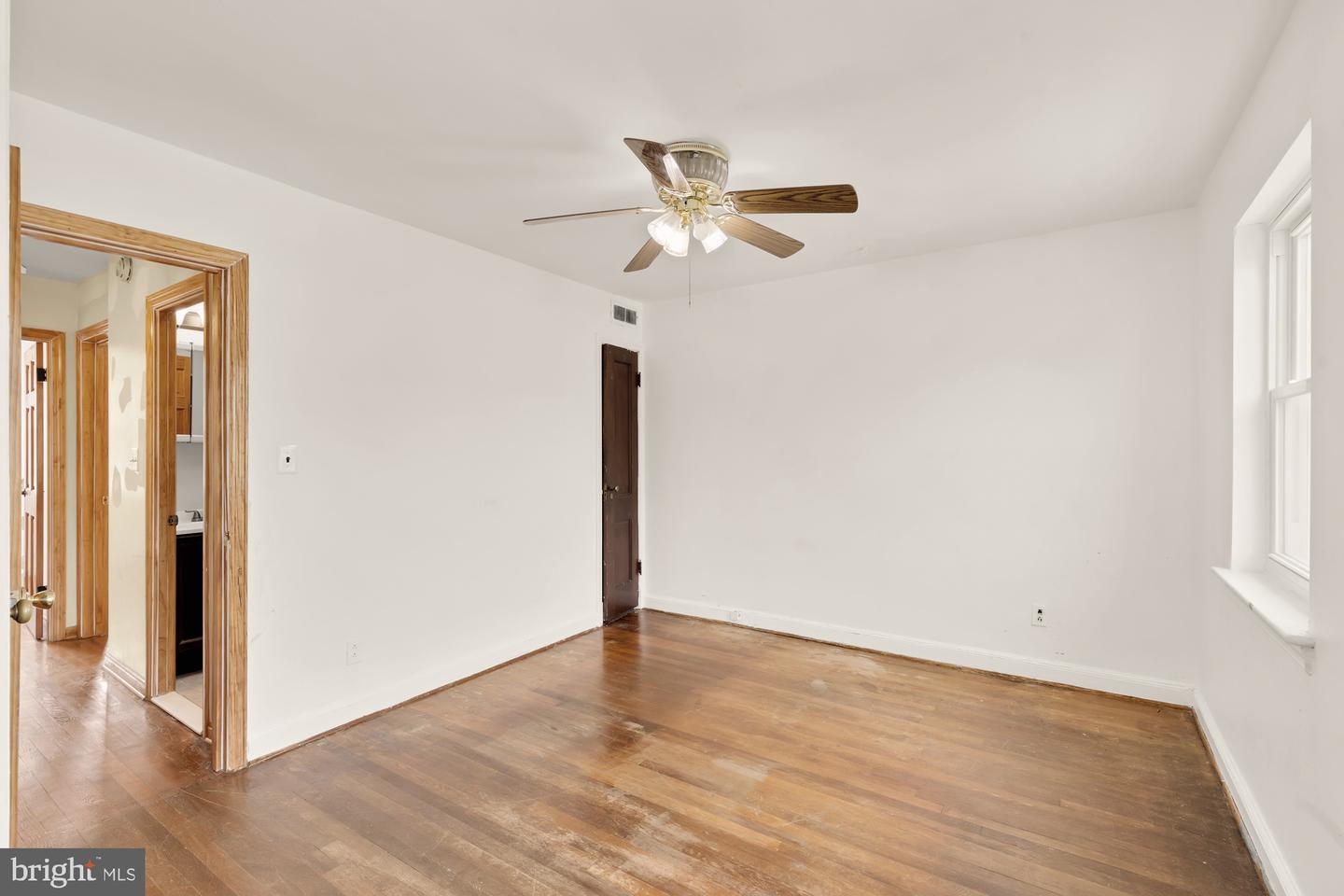 1419 DOWNING ST NE, WASHINGTON, District Of Columbia 20018, 4 Bedrooms Bedrooms, ,2 BathroomsBathrooms,Residential,For sale,1419 DOWNING ST NE,DCDC2198282 MLS # DCDC2198282
