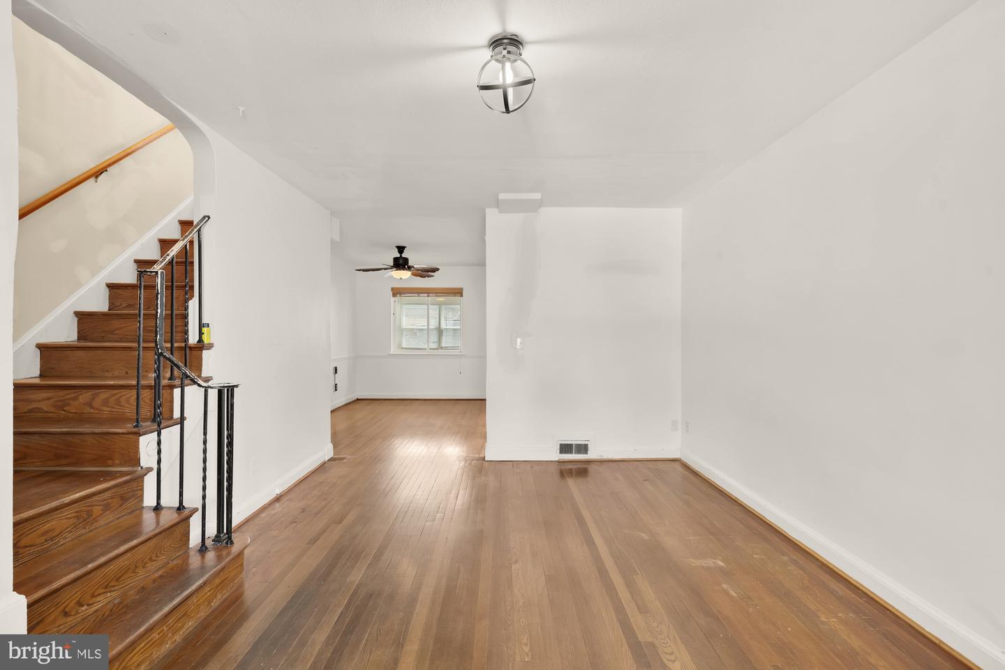 1419 DOWNING ST NE, WASHINGTON, District Of Columbia 20018, 4 Bedrooms Bedrooms, ,2 BathroomsBathrooms,Residential,For sale,1419 DOWNING ST NE,DCDC2198282 MLS # DCDC2198282