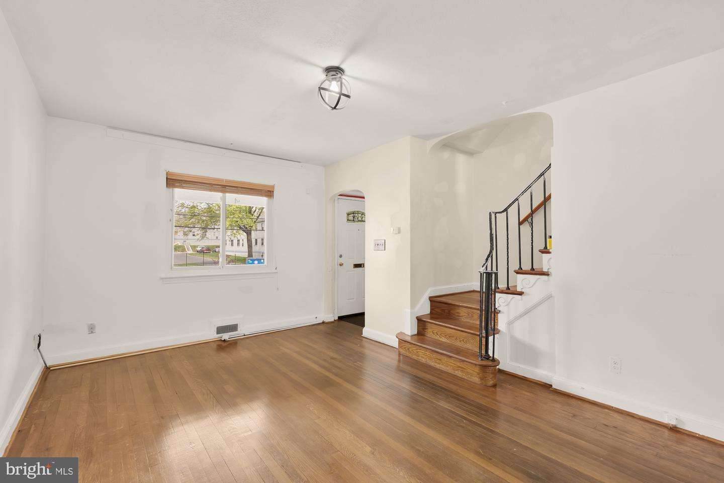 1419 DOWNING ST NE, WASHINGTON, District Of Columbia 20018, 4 Bedrooms Bedrooms, ,2 BathroomsBathrooms,Residential,For sale,1419 DOWNING ST NE,DCDC2198282 MLS # DCDC2198282