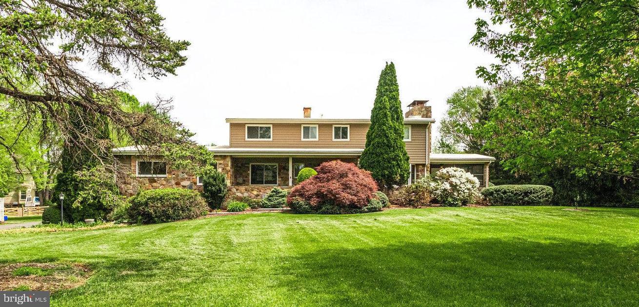 2801 W OX RD, HERNDON, Virginia 20171, 6 Bedrooms Bedrooms, ,4 BathroomsBathrooms,Residential,For sale,2801 W OX RD,VAFX2237826 MLS # VAFX2237826