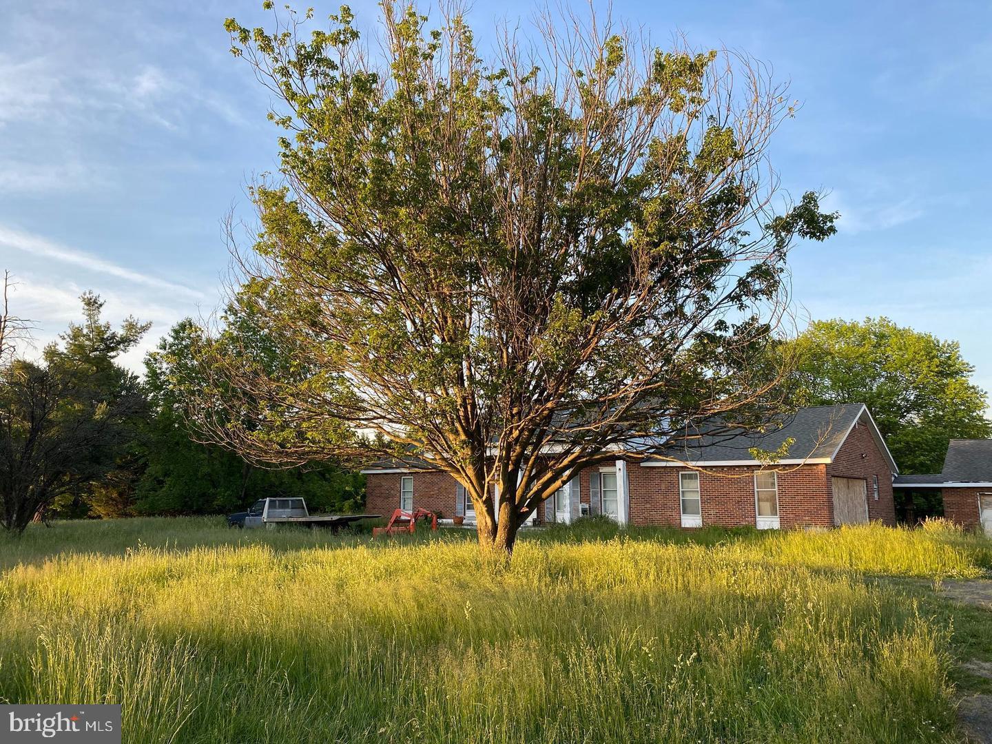 38935 JOHN WOLFORD RD, WATERFORD, Virginia 20197, 2 Bedrooms Bedrooms, ,2 BathroomsBathrooms,Residential,For sale,38935 JOHN WOLFORD RD,VALO2095238 MLS # VALO2095238