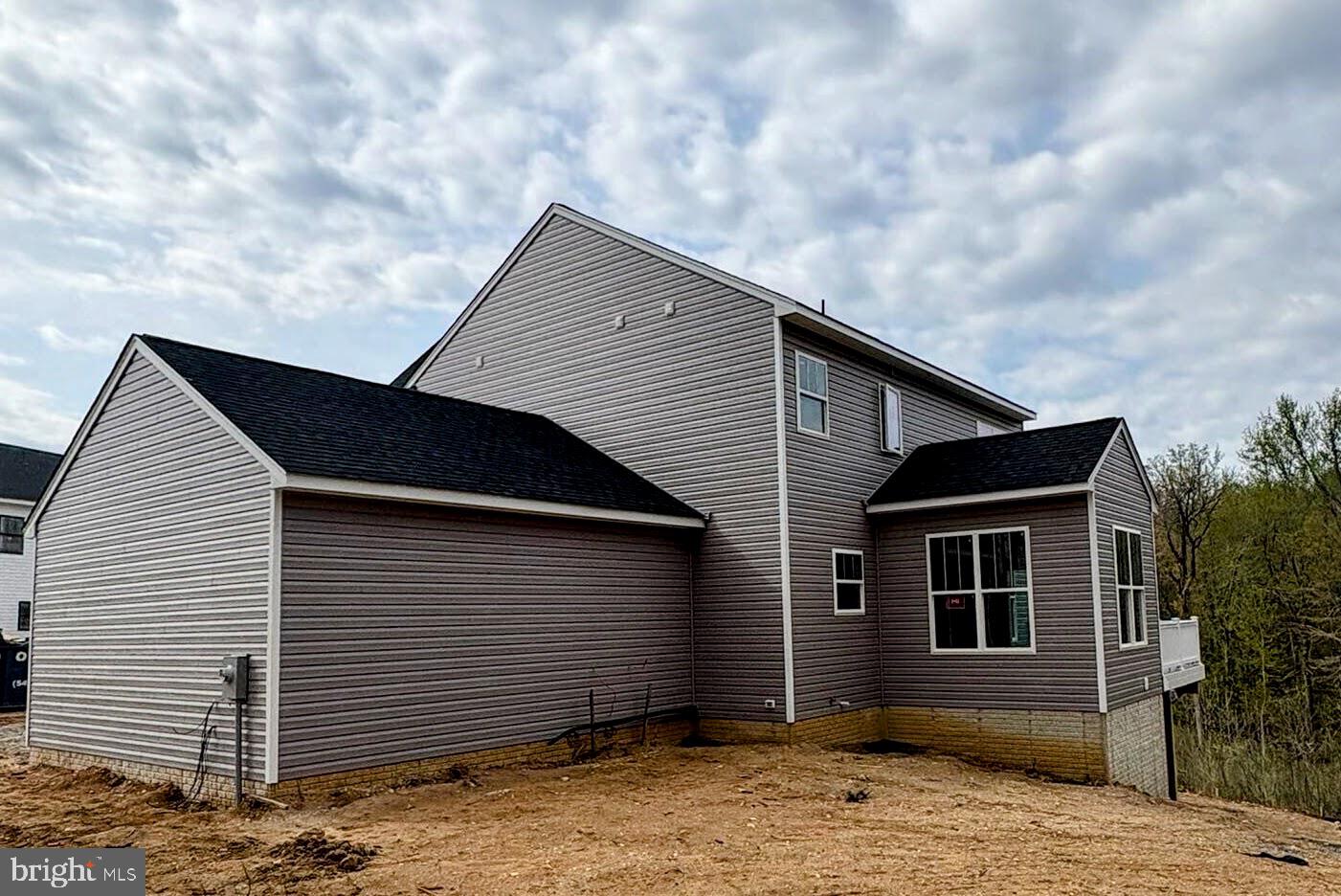 28 CLYDESDALE RD, FREDERICKSBURG, Virginia 22405, 5 Bedrooms Bedrooms, ,3 BathroomsBathrooms,Residential,For sale,28 CLYDESDALE RD,VAST2038398 MLS # VAST2038398