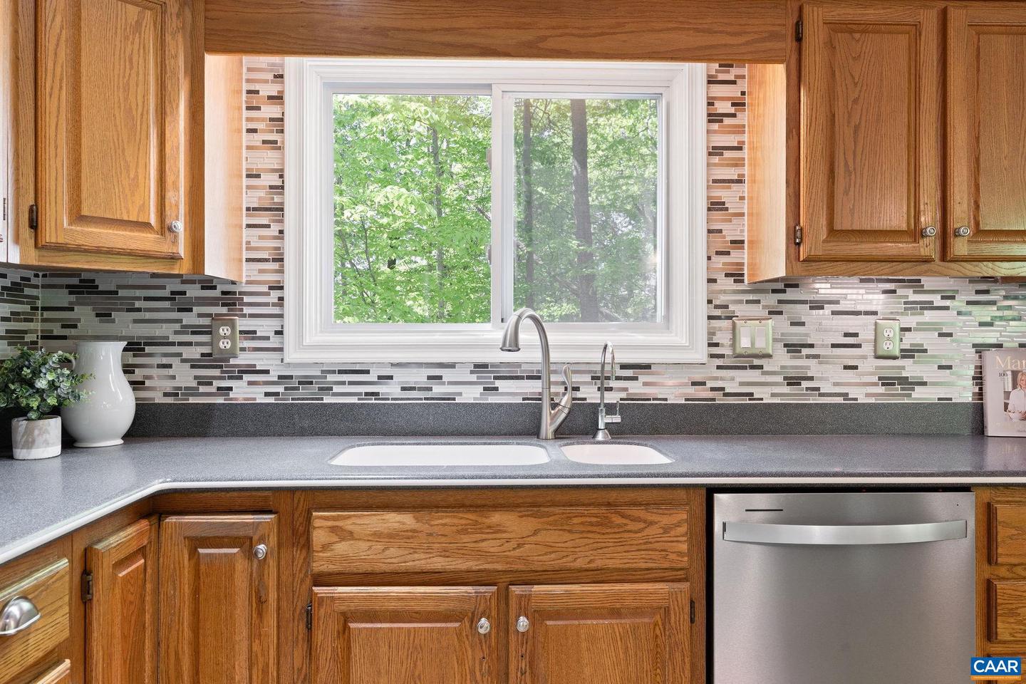 3000 COVE LN, CHARLOTTESVILLE, Virginia 22911, 4 Bedrooms Bedrooms, ,2 BathroomsBathrooms,Residential,For sale,3000 COVE LN,663916 MLS # 663916