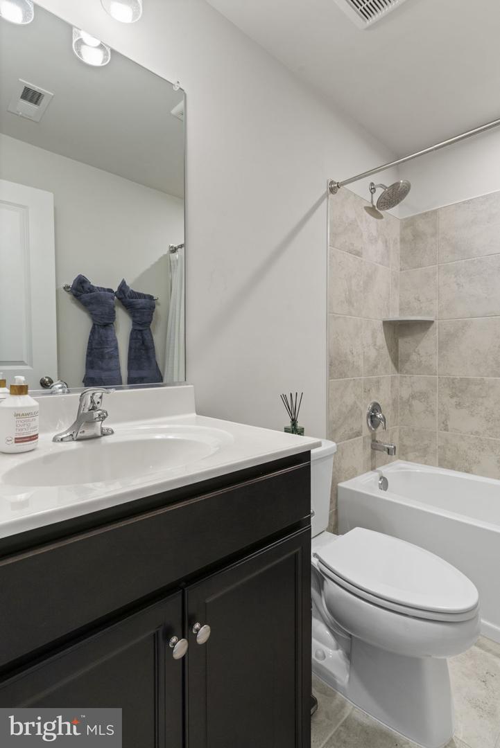 6520 WILD ORCHID CT, FREDERICKSBURG, Virginia 22407, 4 Bedrooms Bedrooms, ,3 BathroomsBathrooms,Residential,For sale,6520 WILD ORCHID CT,VASP2032708 MLS # VASP2032708