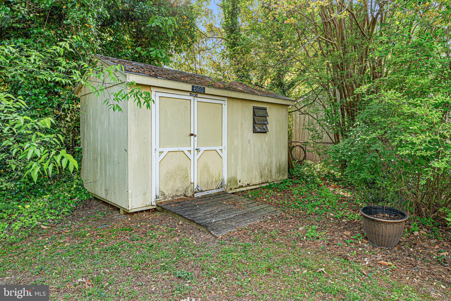 660 CRALLE AVE, TAPPAHANNOCK, Virginia 22560, 2 Bedrooms Bedrooms, 4 Rooms Rooms,1 BathroomBathrooms,Residential,For sale,660 CRALLE AVE,VAES2000870 MLS # VAES2000870