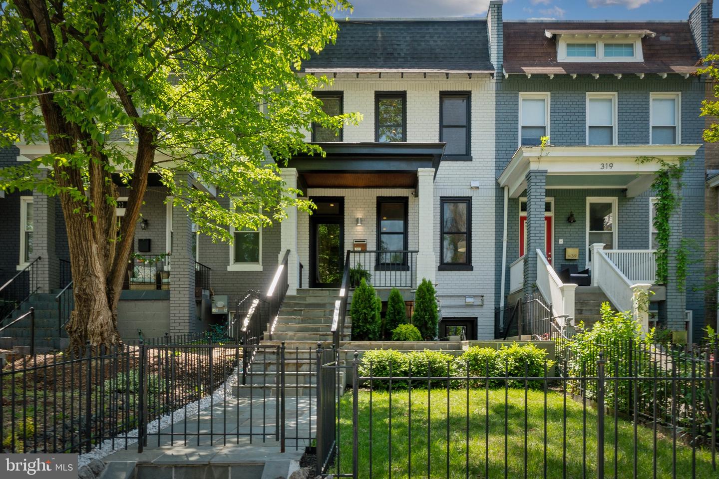 321 L ST NE, WASHINGTON, District Of Columbia 20002, 6 Bedrooms Bedrooms, ,4 BathroomsBathrooms,Residential,For sale,321 L ST NE,DCDC2198332 MLS # DCDC2198332