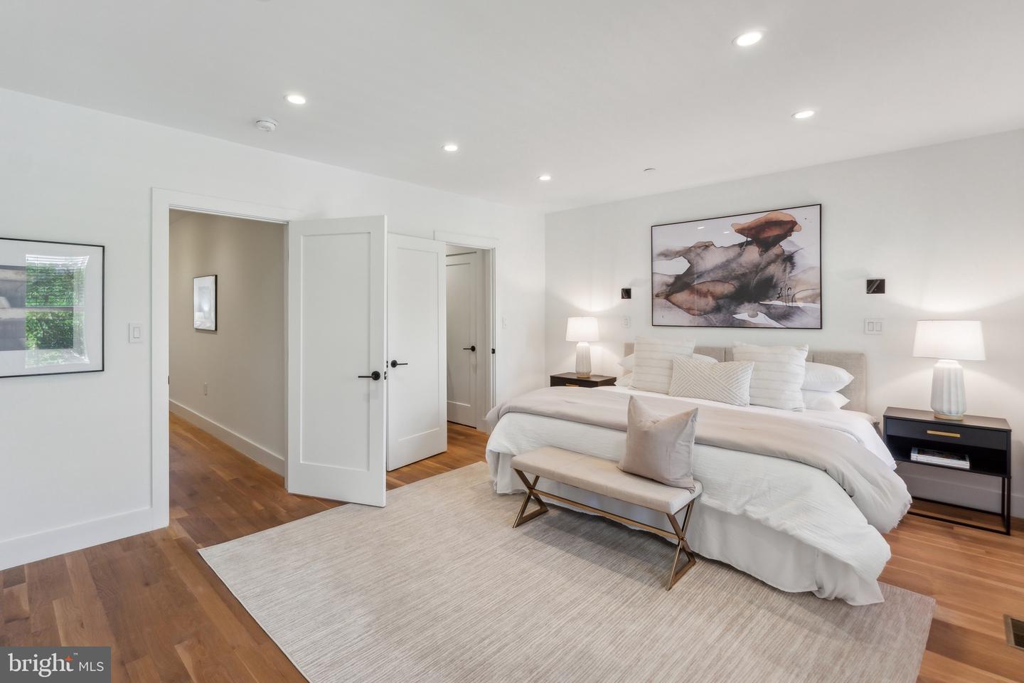 321 L ST NE, WASHINGTON, District Of Columbia 20002, 6 Bedrooms Bedrooms, ,4 BathroomsBathrooms,Residential,For sale,321 L ST NE,DCDC2198332 MLS # DCDC2198332