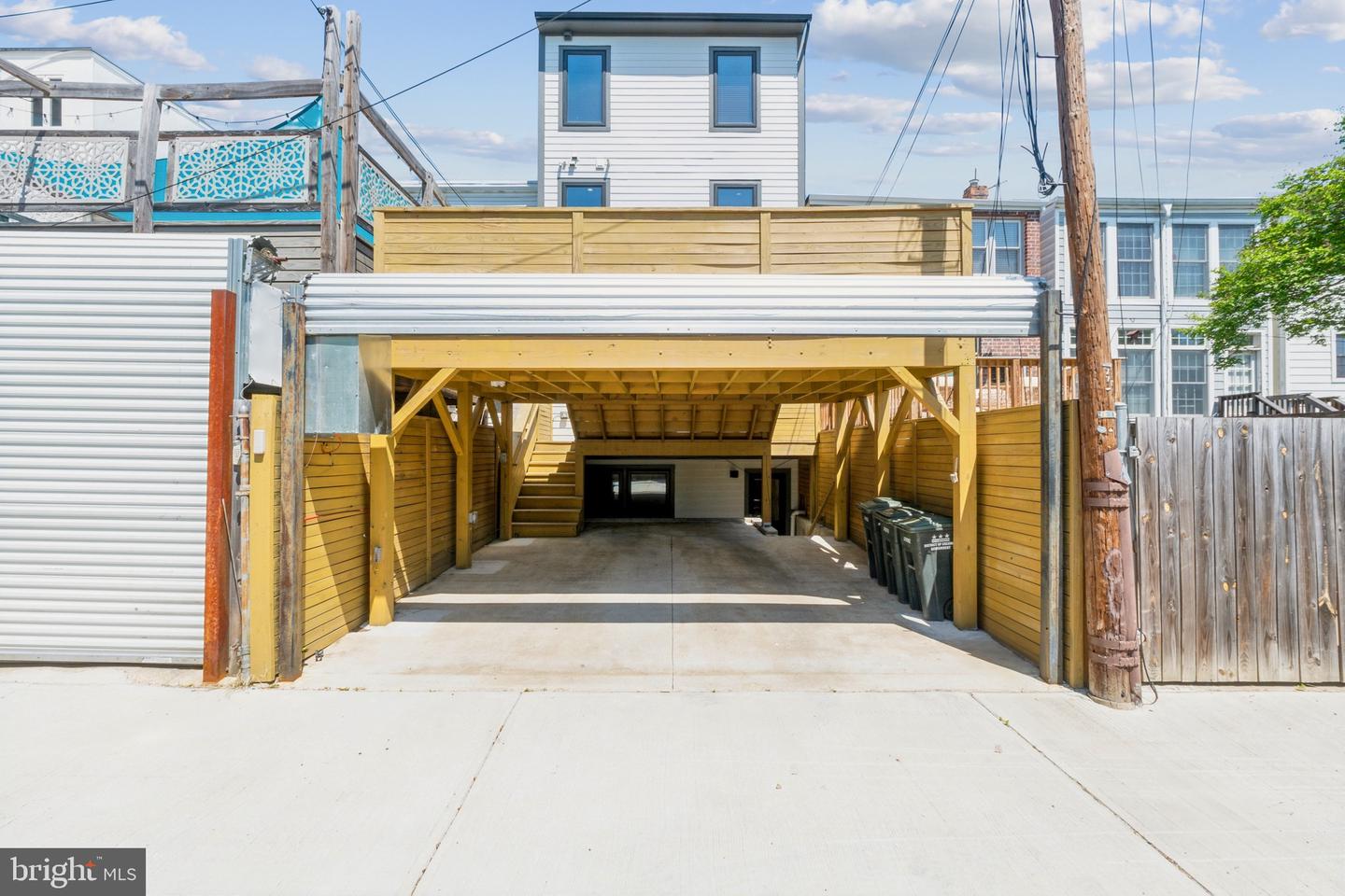 321 L ST NE, WASHINGTON, District Of Columbia 20002, 6 Bedrooms Bedrooms, ,4 BathroomsBathrooms,Residential,For sale,321 L ST NE,DCDC2198332 MLS # DCDC2198332