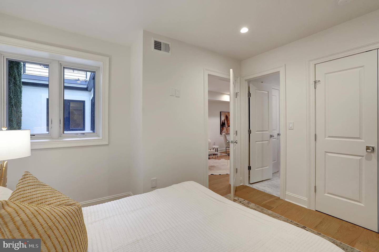 1335 11TH NW #3, WASHINGTON, District Of Columbia 20001, 1 Bedroom Bedrooms, ,1 BathroomBathrooms,Residential,For sale,1335 11TH NW #3,DCDC2198338 MLS # DCDC2198338
