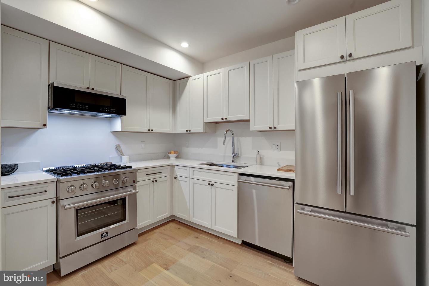 1335 11TH NW #3, WASHINGTON, District Of Columbia 20001, 1 Bedroom Bedrooms, ,1 BathroomBathrooms,Residential,For sale,1335 11TH NW #3,DCDC2198338 MLS # DCDC2198338