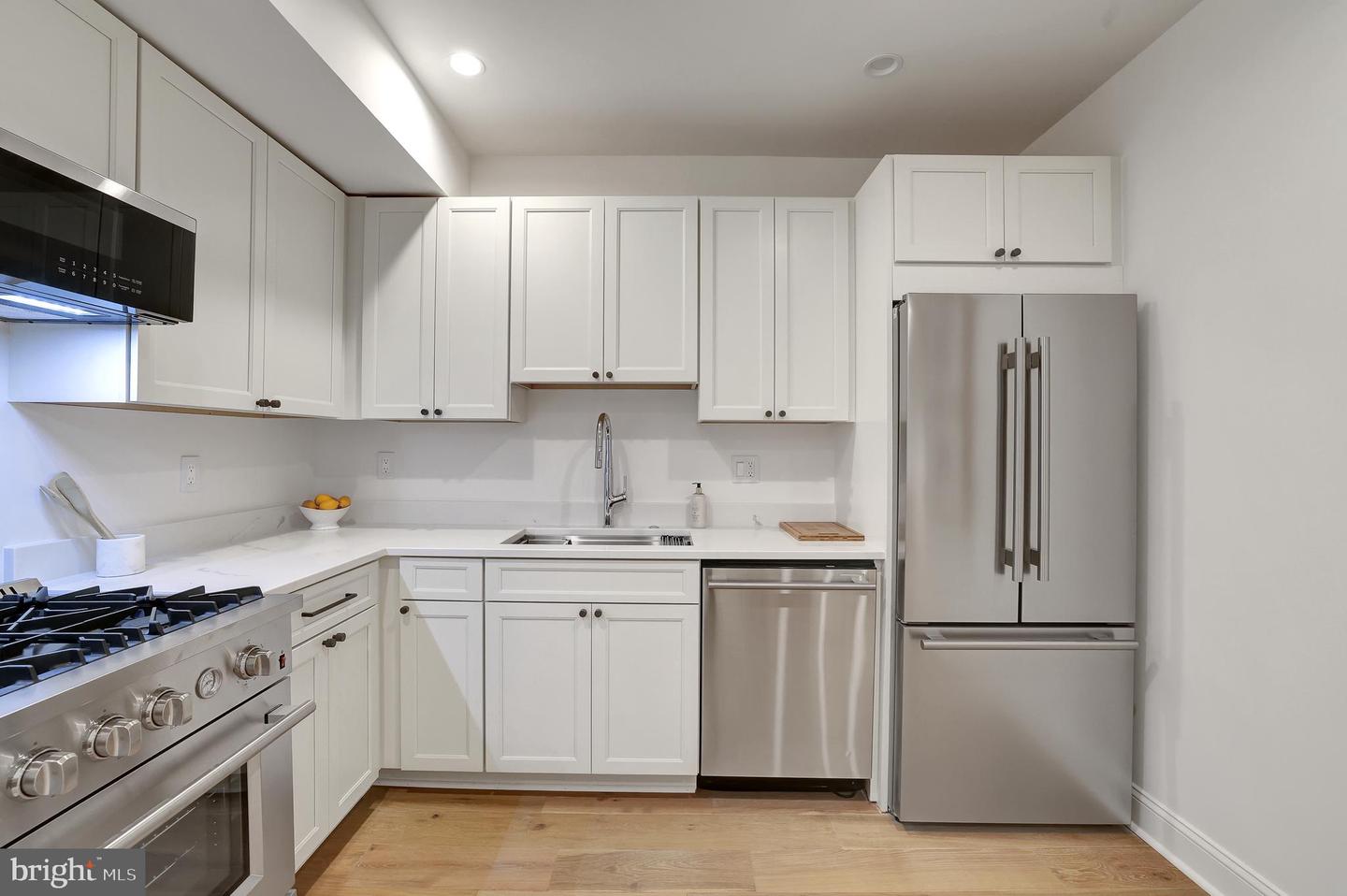 1335 11TH NW #3, WASHINGTON, District Of Columbia 20001, 1 Bedroom Bedrooms, ,1 BathroomBathrooms,Residential,For sale,1335 11TH NW #3,DCDC2198338 MLS # DCDC2198338