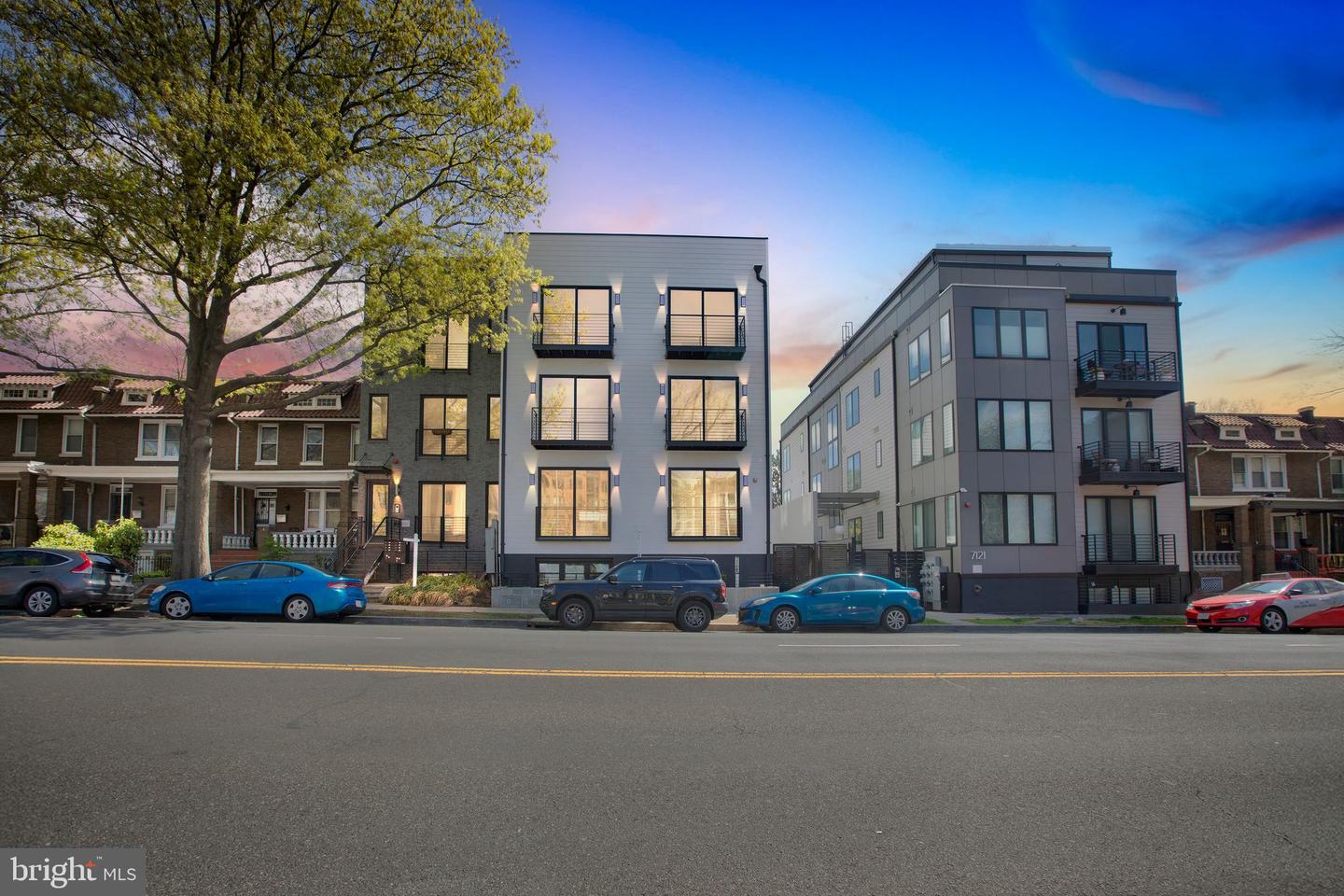 7125 GEORGIA AVENUE NW #2, WASHINGTON, District Of Columbia 20012, 2 Bedrooms Bedrooms, ,2 BathroomsBathrooms,Residential,For sale,7125 GEORGIA AVENUE NW #2,DCDC2198352 MLS # DCDC2198352