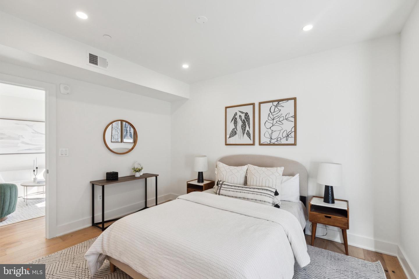 7125 GEORGIA AVENUE NW #2, WASHINGTON, District Of Columbia 20012, 2 Bedrooms Bedrooms, ,2 BathroomsBathrooms,Residential,For sale,7125 GEORGIA AVENUE NW #2,DCDC2198352 MLS # DCDC2198352
