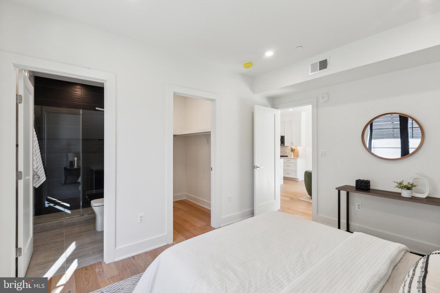7125 GEORGIA AVENUE NW #2, WASHINGTON, District Of Columbia 20012, 2 Bedrooms Bedrooms, ,2 BathroomsBathrooms,Residential,For sale,7125 GEORGIA AVENUE NW #2,DCDC2198352 MLS # DCDC2198352