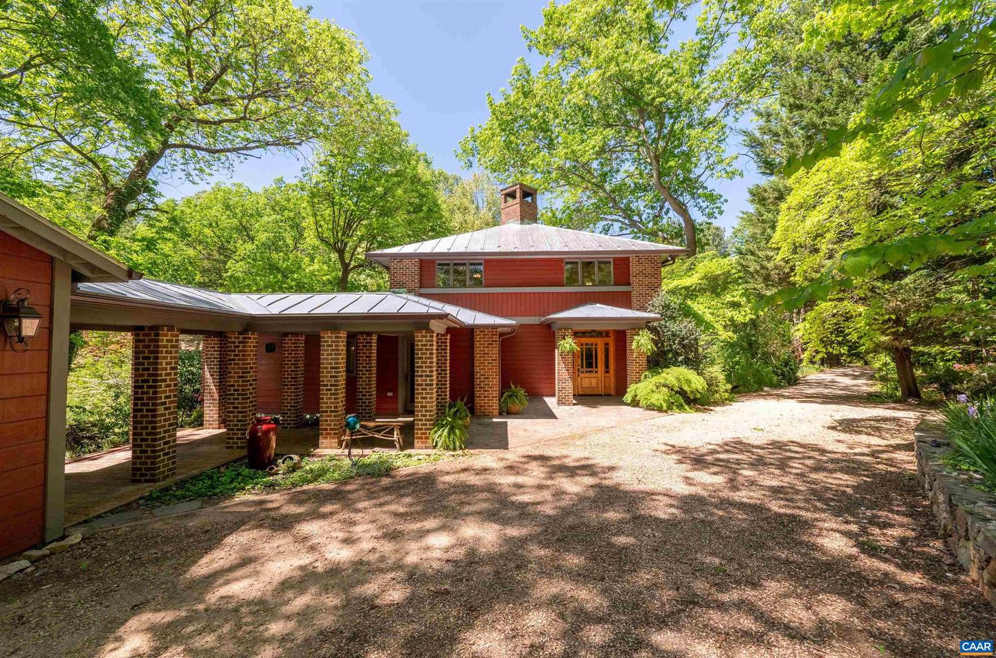 716 WOLF TRAP RD, CHARLOTTESVILLE, Virginia 22911, 3 Bedrooms Bedrooms, ,4 BathroomsBathrooms,Residential,For sale,716 WOLF TRAP RD,663928 MLS # 663928