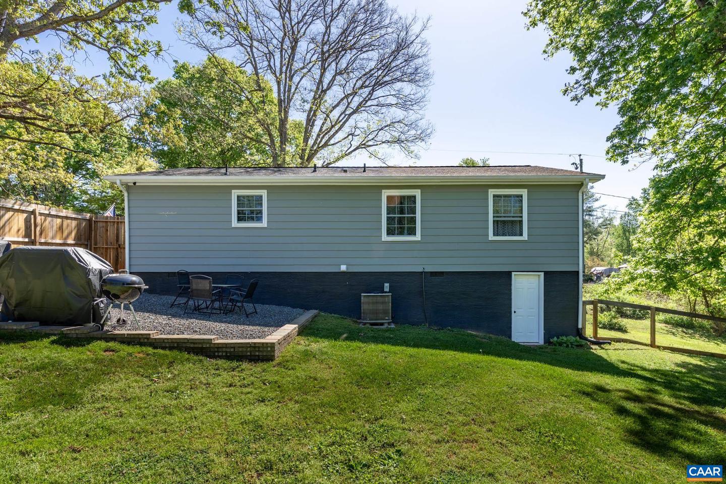 100 HOLMES RUN RD, STANARDSVILLE, Virginia 22973, 4 Bedrooms Bedrooms, ,1 BathroomBathrooms,Residential,For sale,100 HOLMES RUN RD,663933 MLS # 663933