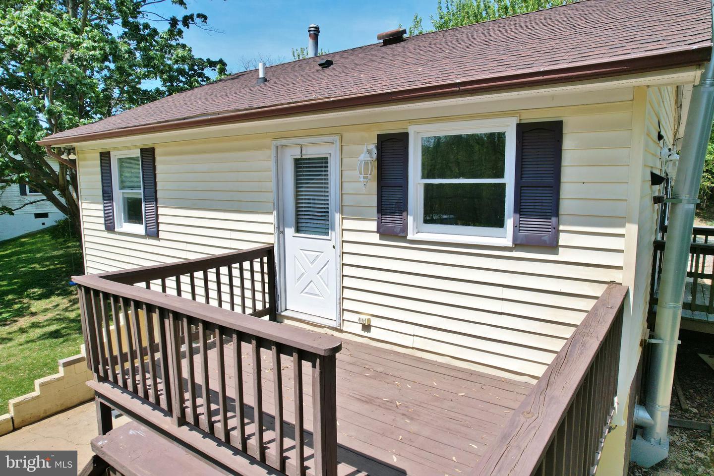 140 WAYLAND DR, STANLEY, Virginia 22851, 3 Bedrooms Bedrooms, ,1 BathroomBathrooms,Residential,For sale,140 WAYLAND DR,VAPA2003810 MLS # VAPA2003810