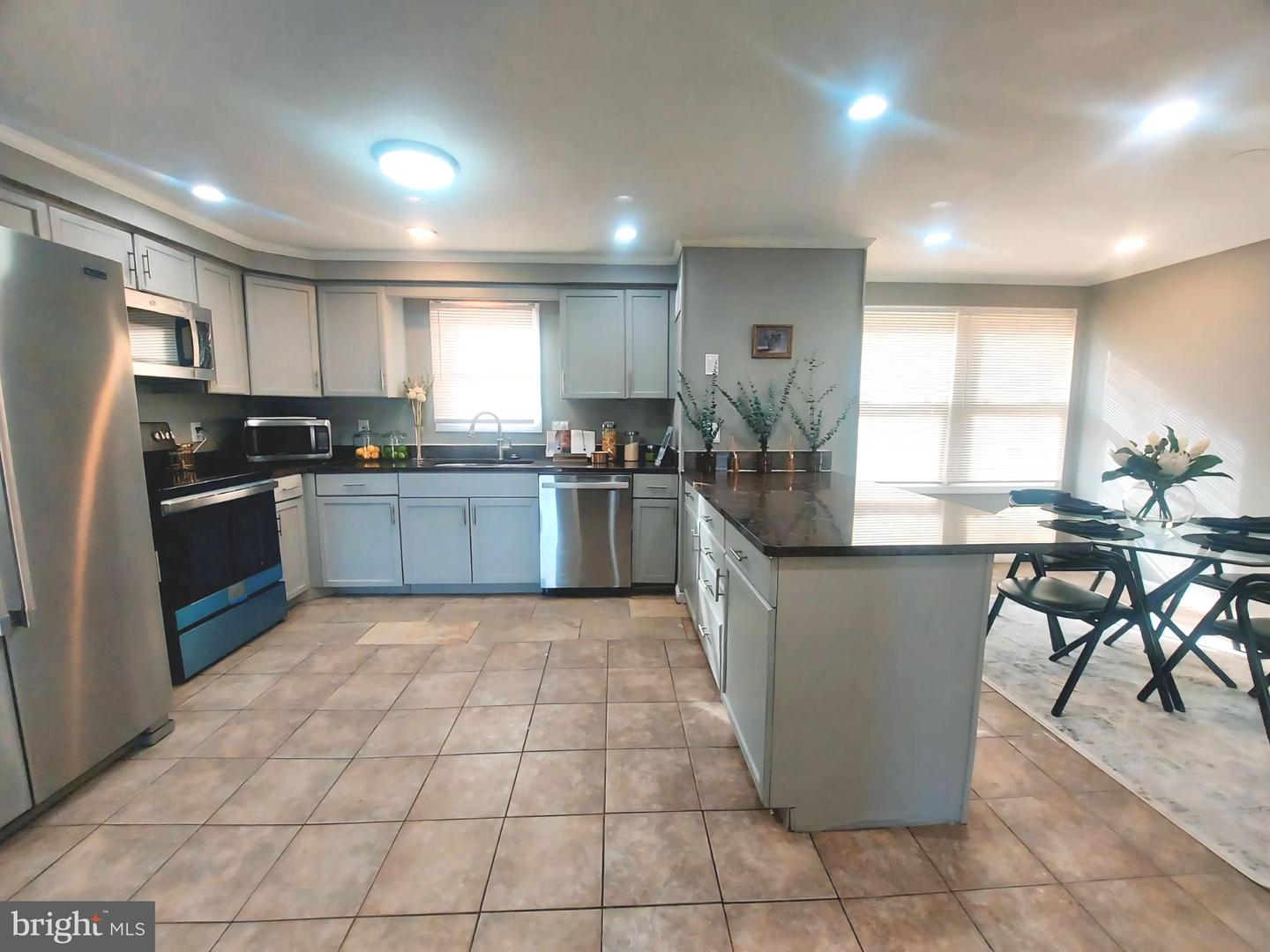 1932 S KENMORE ST, ARLINGTON, Virginia 22204, 6 Bedrooms Bedrooms, ,4 BathroomsBathrooms,Residential,For sale,1932 S KENMORE ST,VAAR2051864 MLS # VAAR2051864