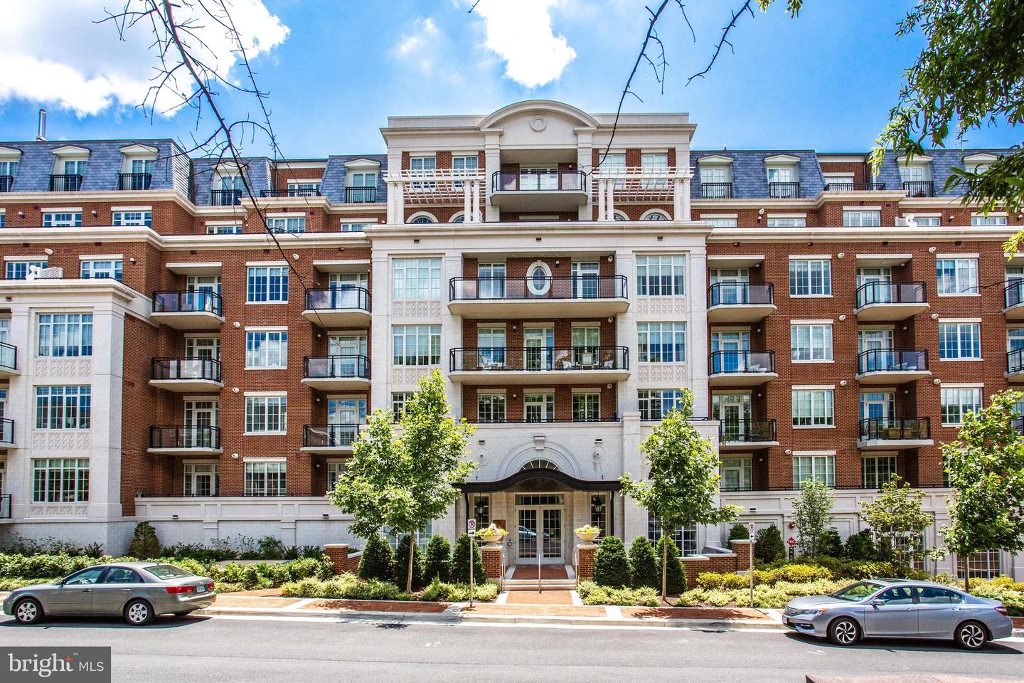 6900 FLEETWOOD RD #414, MCLEAN, Virginia 22101, 2 Bedrooms Bedrooms, ,2 BathroomsBathrooms,Residential,For sale,6900 FLEETWOOD RD #414,VAFX2224572 MLS # VAFX2224572