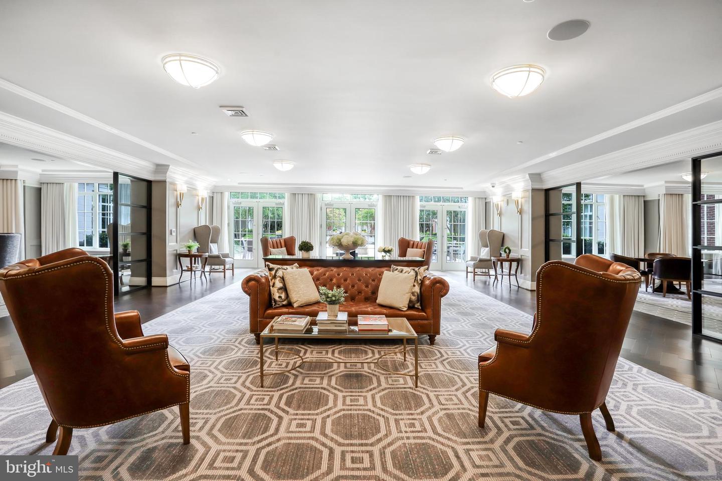 6900 FLEETWOOD RD #414, MCLEAN, Virginia 22101, 2 Bedrooms Bedrooms, ,2 BathroomsBathrooms,Residential,For sale,6900 FLEETWOOD RD #414,VAFX2224572 MLS # VAFX2224572