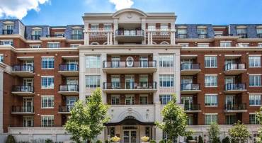 6900 FLEETWOOD RD #414, MCLEAN, Virginia 22101, 2 Bedrooms Bedrooms, ,2 BathroomsBathrooms,Residential,For sale,6900 FLEETWOOD RD #414,VAFX2224572 MLS # VAFX2224572