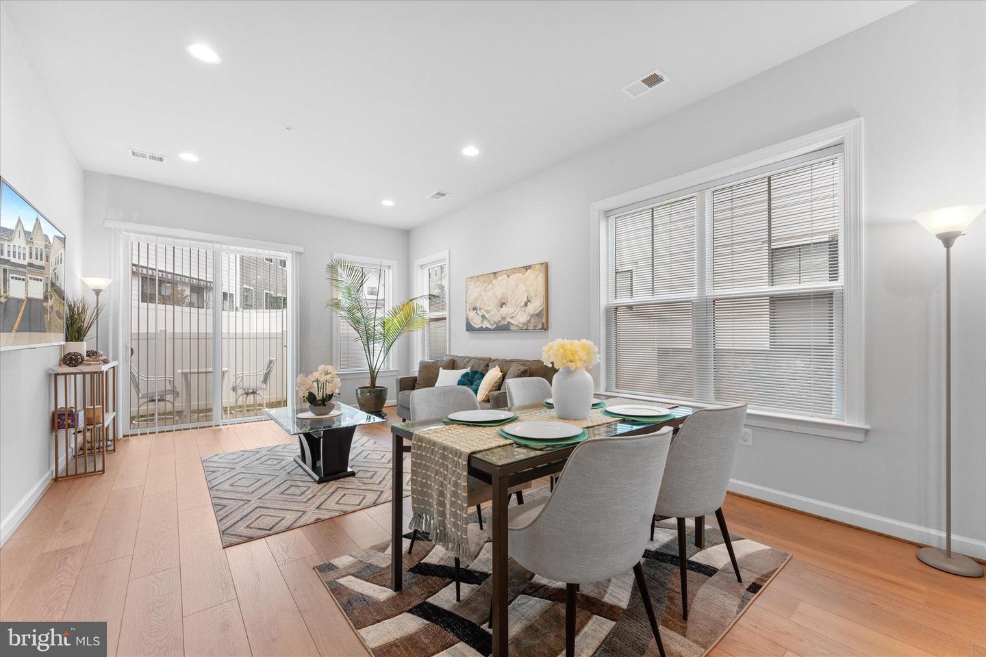 43899 SIREN SONG TER, LEESBURG, Virginia 20176, 3 Bedrooms Bedrooms, ,3 BathroomsBathrooms,Residential,For sale,43899 SIREN SONG TER,VALO2089988 MLS # VALO2089988