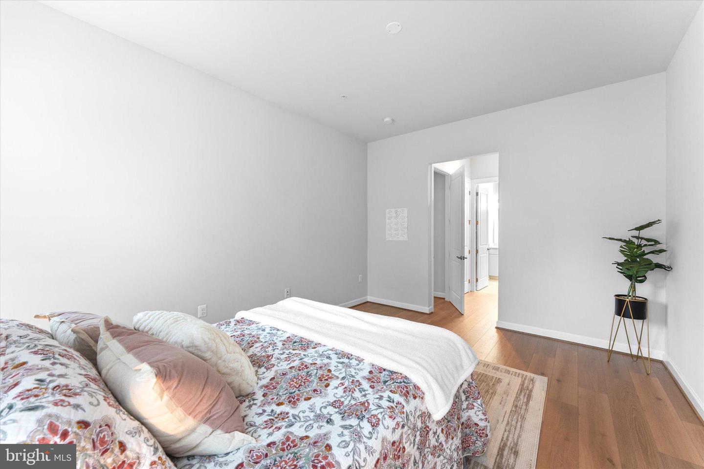 43899 SIREN SONG TER, LEESBURG, Virginia 20176, 3 Bedrooms Bedrooms, ,3 BathroomsBathrooms,Residential,For sale,43899 SIREN SONG TER,VALO2089988 MLS # VALO2089988