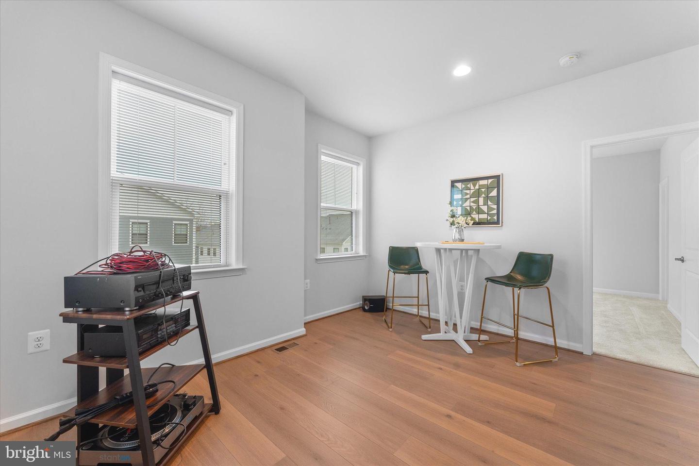 43899 SIREN SONG TER, LEESBURG, Virginia 20176, 3 Bedrooms Bedrooms, ,3 BathroomsBathrooms,Residential,For sale,43899 SIREN SONG TER,VALO2089988 MLS # VALO2089988