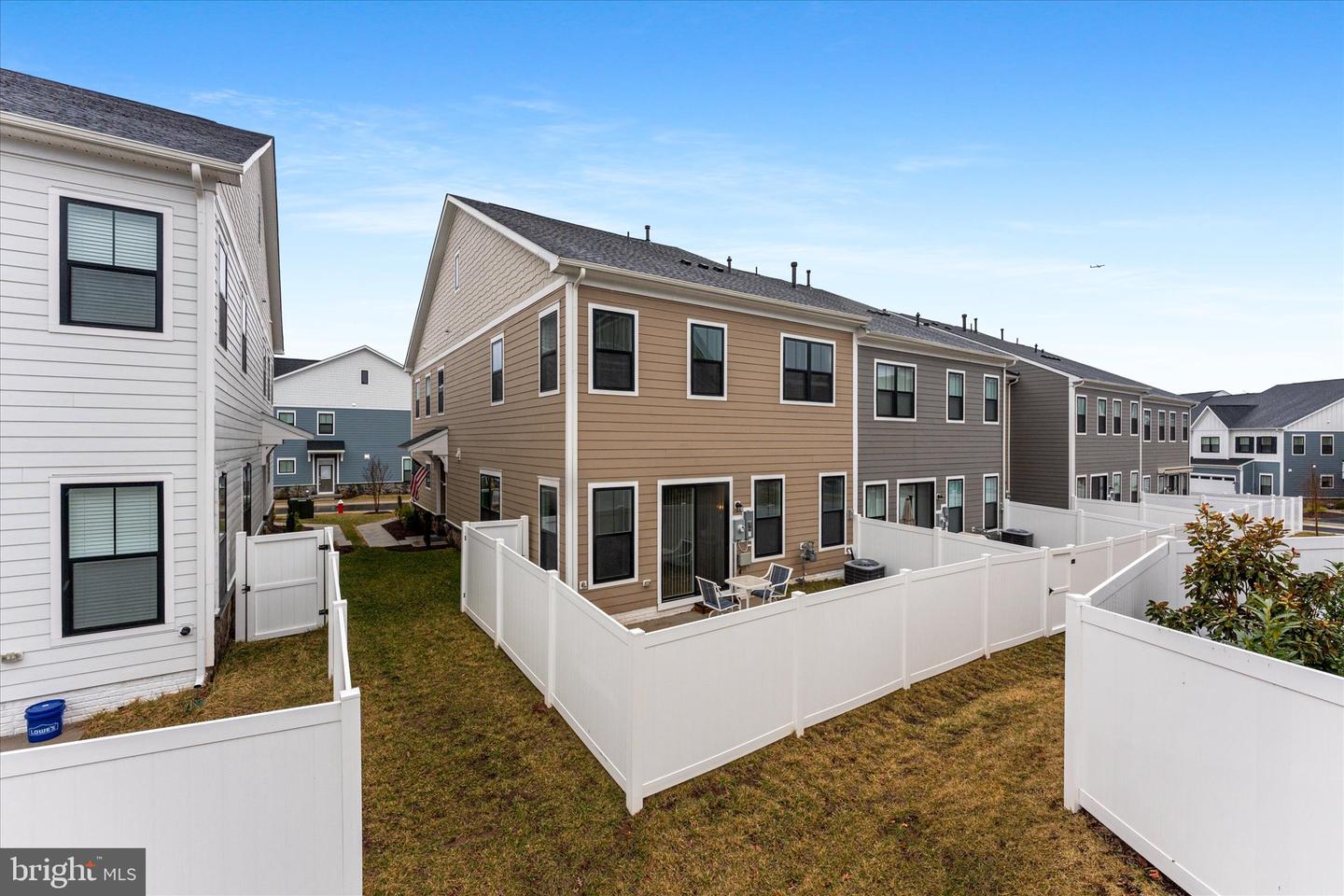 43899 SIREN SONG TER, LEESBURG, Virginia 20176, 3 Bedrooms Bedrooms, ,3 BathroomsBathrooms,Residential,For sale,43899 SIREN SONG TER,VALO2089988 MLS # VALO2089988