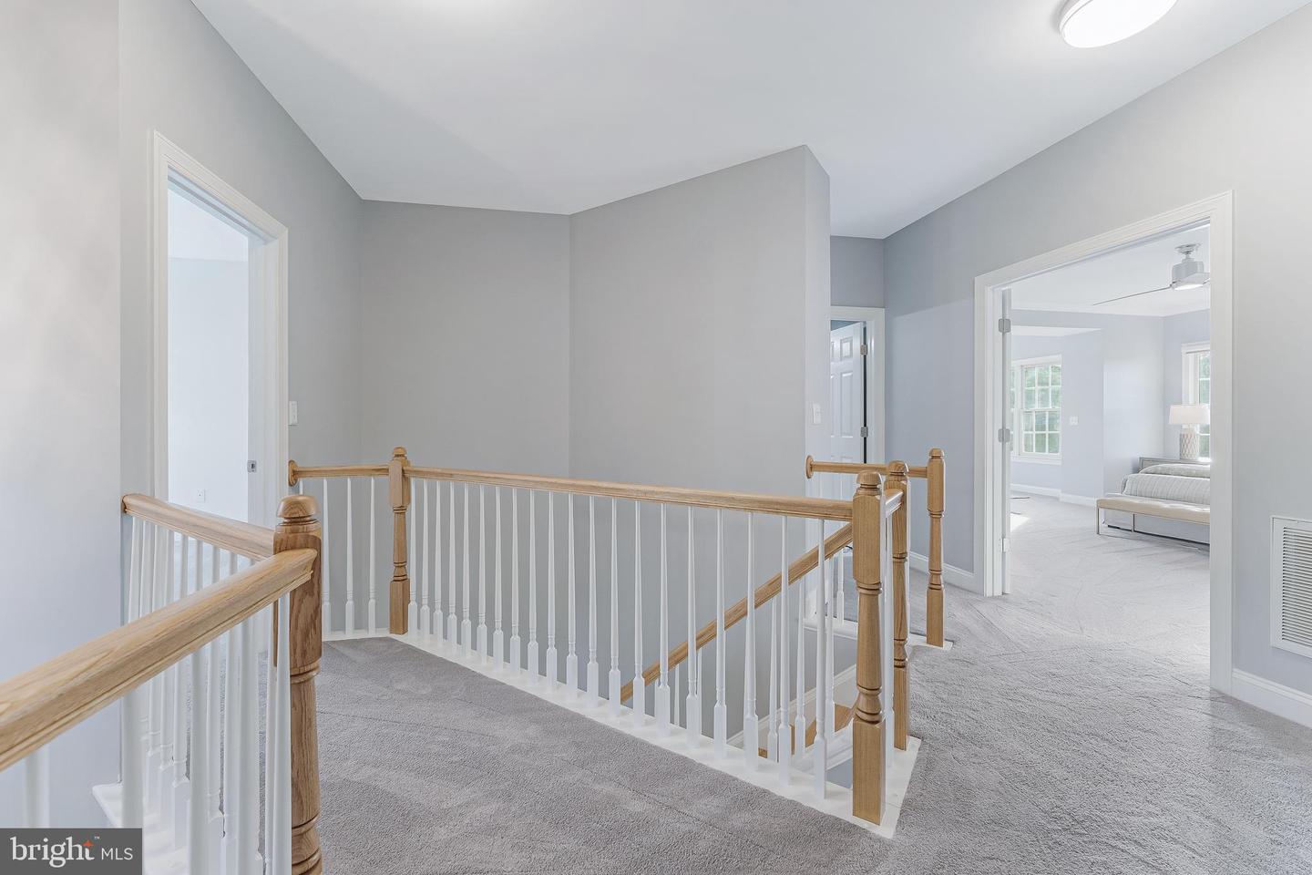 9266 SUMNER LAKE BLVD, MANASSAS, Virginia 20110, 5 Bedrooms Bedrooms, ,3 BathroomsBathrooms,Residential,For sale,9266 SUMNER LAKE BLVD,VAMN2007850 MLS # VAMN2007850