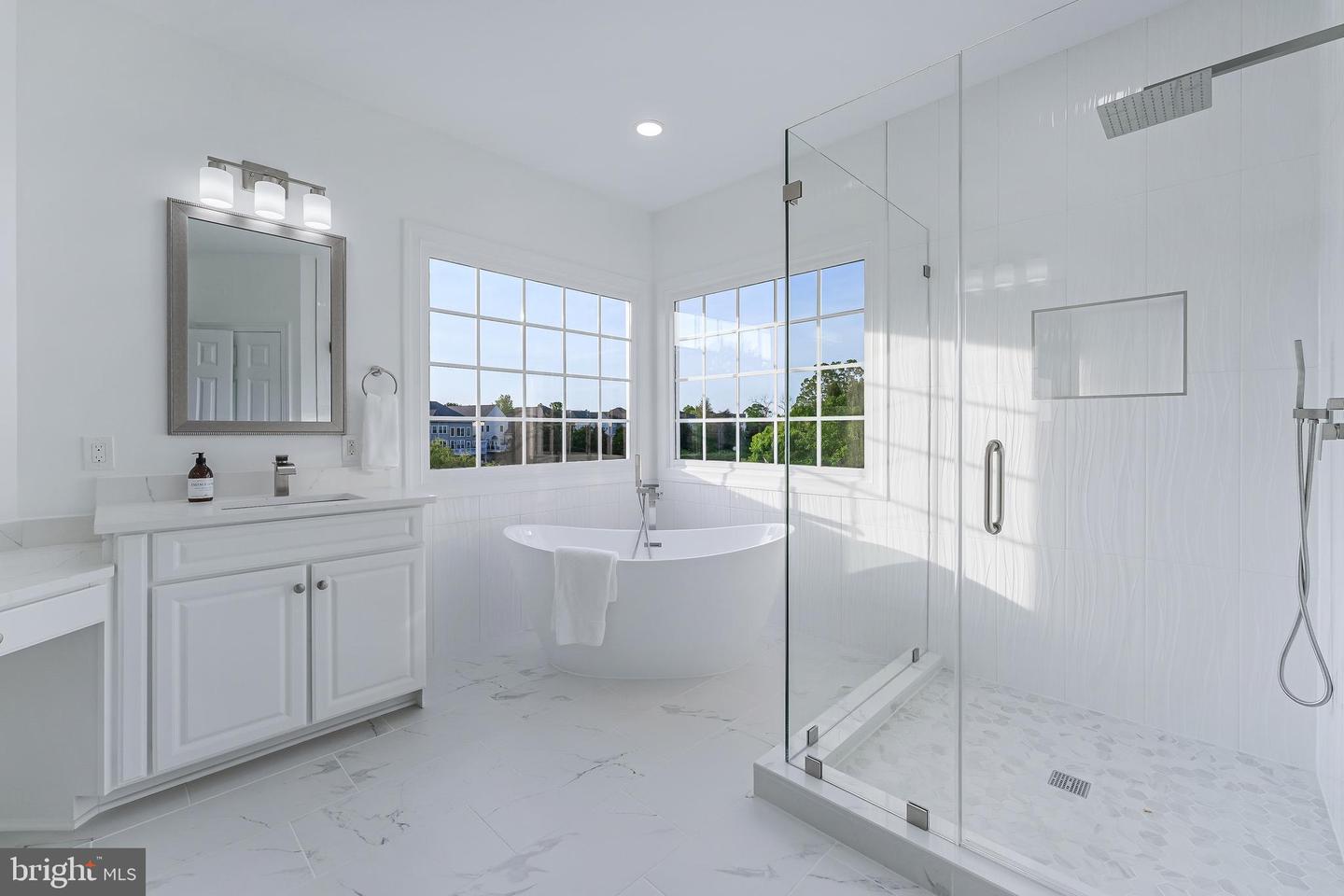 9266 SUMNER LAKE BLVD, MANASSAS, Virginia 20110, 5 Bedrooms Bedrooms, ,3 BathroomsBathrooms,Residential,For sale,9266 SUMNER LAKE BLVD,VAMN2007850 MLS # VAMN2007850