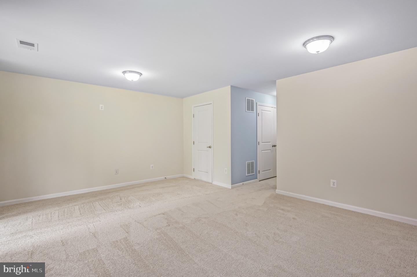 22930 CHINKAPIN OAK TER, STERLING, Virginia 20166, 3 Bedrooms Bedrooms, ,2 BathroomsBathrooms,Residential,For sale,22930 CHINKAPIN OAK TER,VALO2090468 MLS # VALO2090468