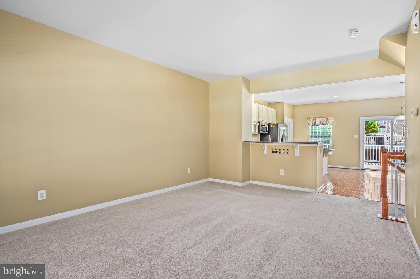 22930 CHINKAPIN OAK TER, STERLING, Virginia 20166, 3 Bedrooms Bedrooms, ,2 BathroomsBathrooms,Residential,For sale,22930 CHINKAPIN OAK TER,VALO2090468 MLS # VALO2090468